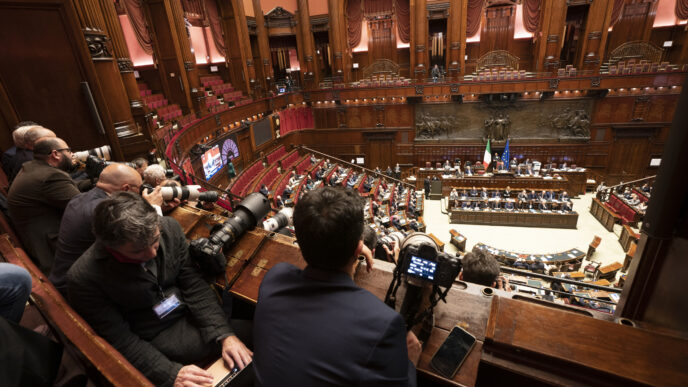 Sicilia: Falcone, 'con manovra ingenti stanziamenti per emergenze isola'